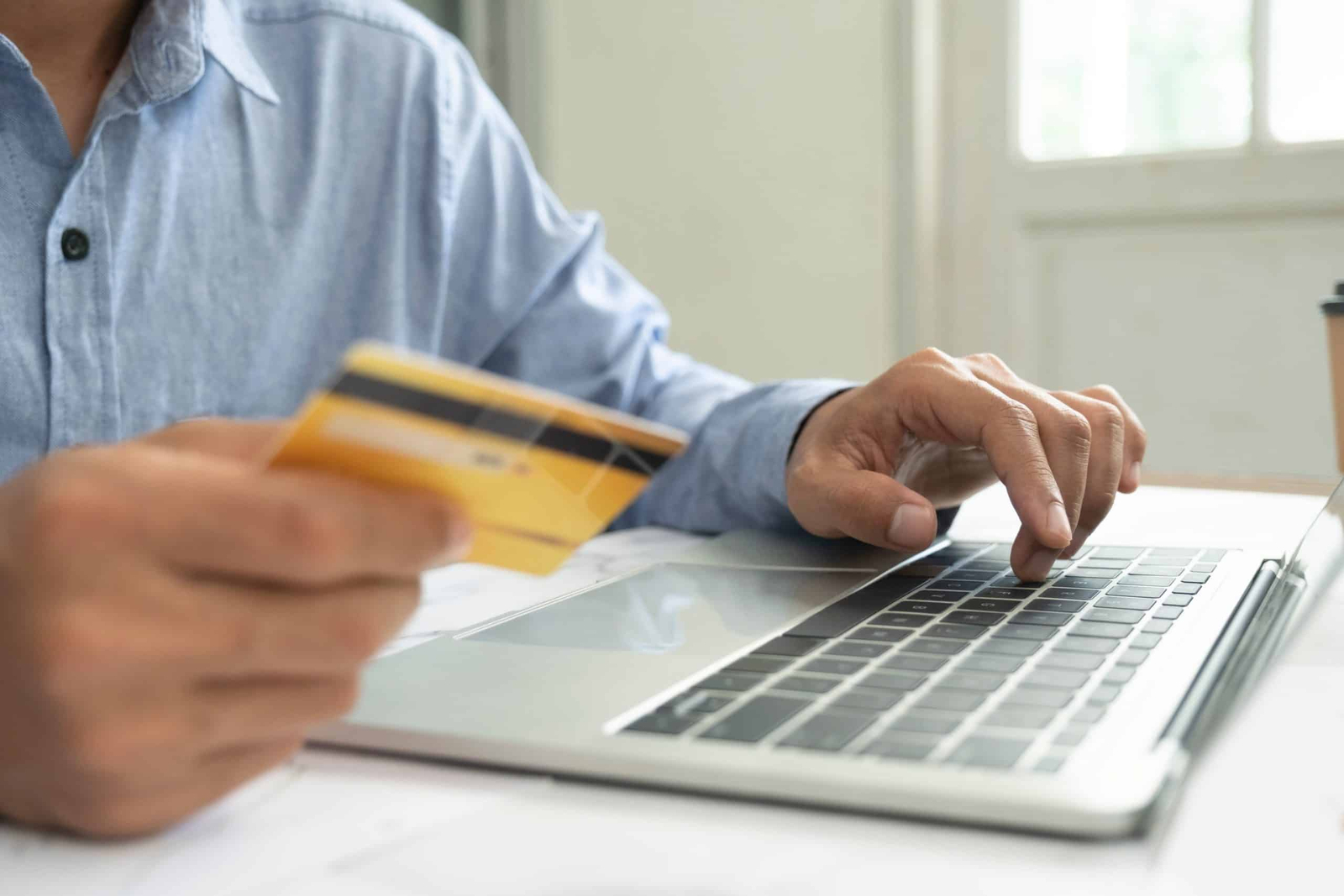 ¿Qué es una E-Commerce y cómo funciona?